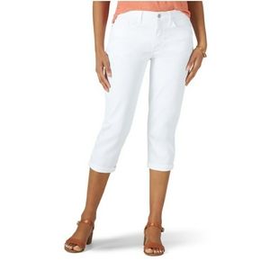Lee Riders Women's Belted Cuffed Capri Jean
